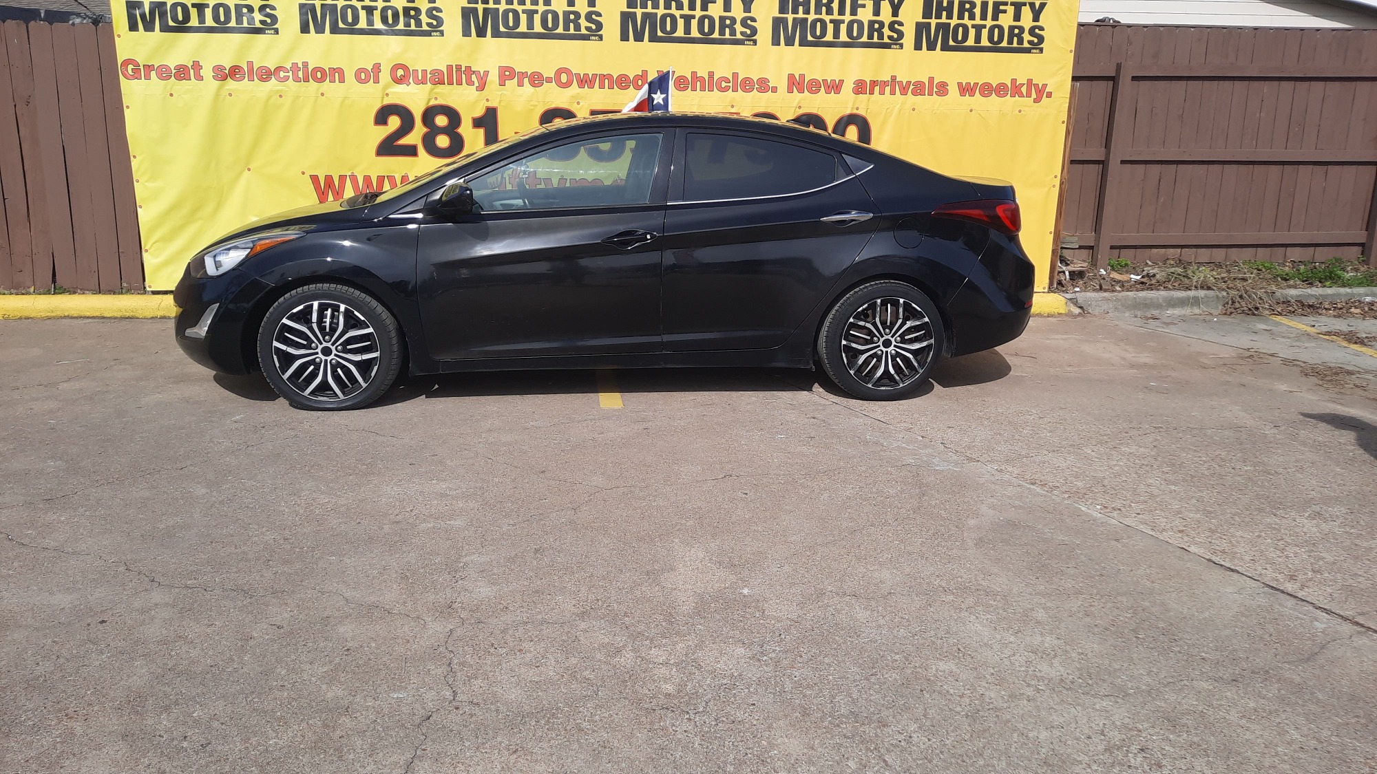 photo of 2015 Hyundai Elantra Limited